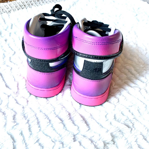 Reebok Retro High Tops - Picture 4 of 7